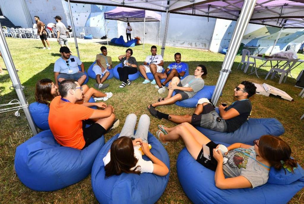 İzmir'de 2. Çağdaş Gençlik İzmir Kampı Düzenlendi